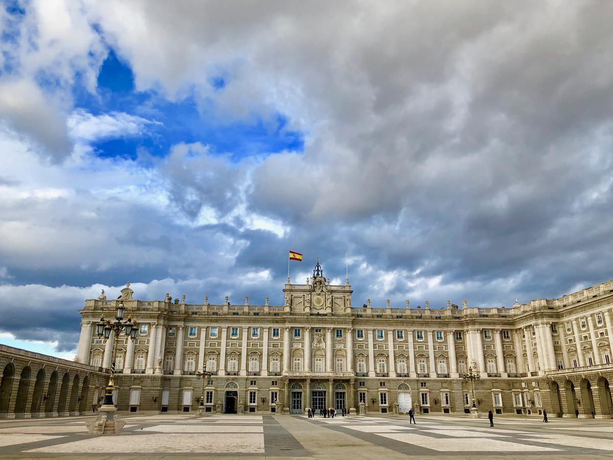 Latina Palace Madri Exterior foto